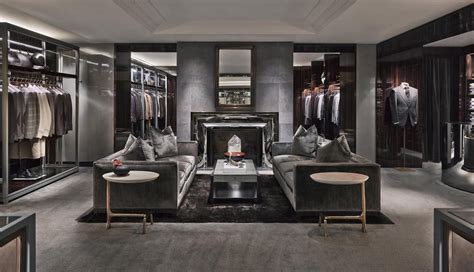 tom ford suit store